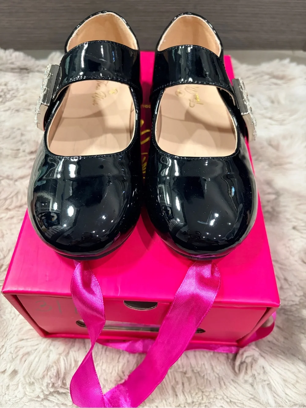 Girls Black Patent Mary Jane Dress Shoes with Rhinestone Buckle